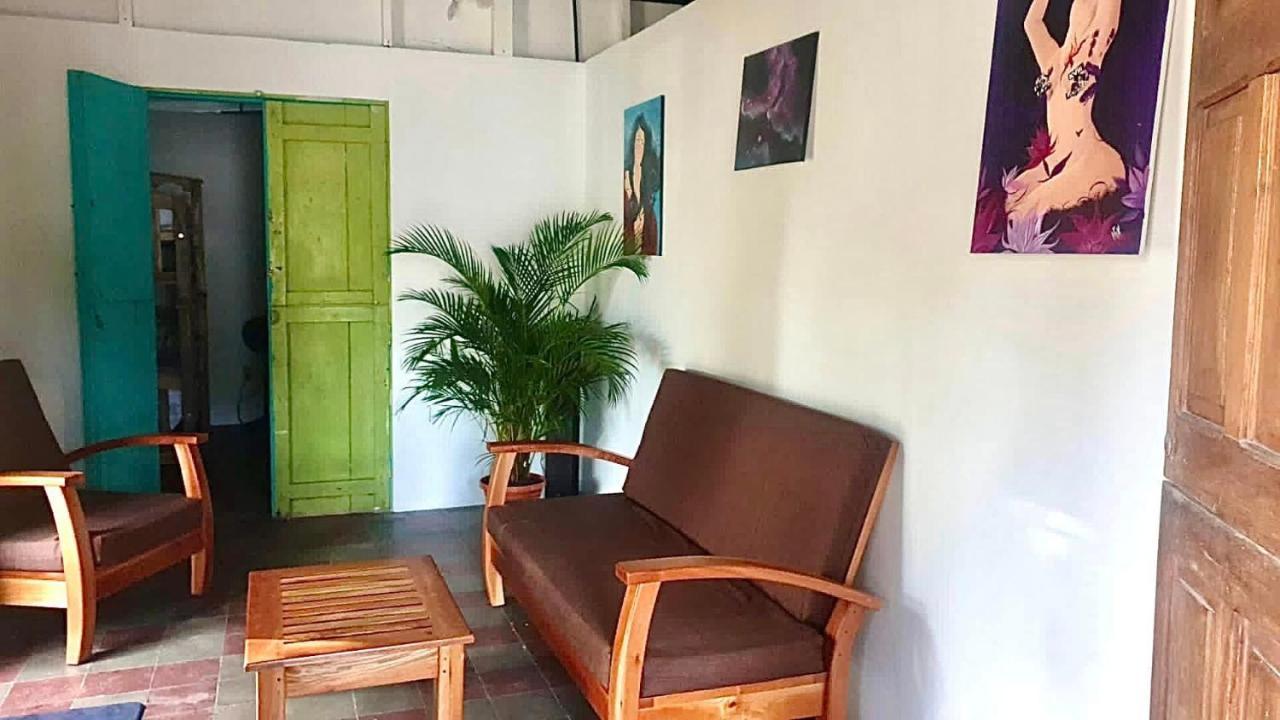 Mango Cafe And Hostel San Juan del Sur Bagian luar foto