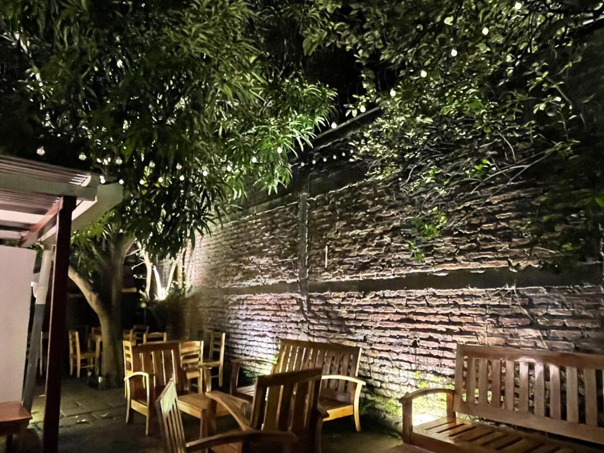 Mango Cafe And Hostel San Juan del Sur Bagian luar foto